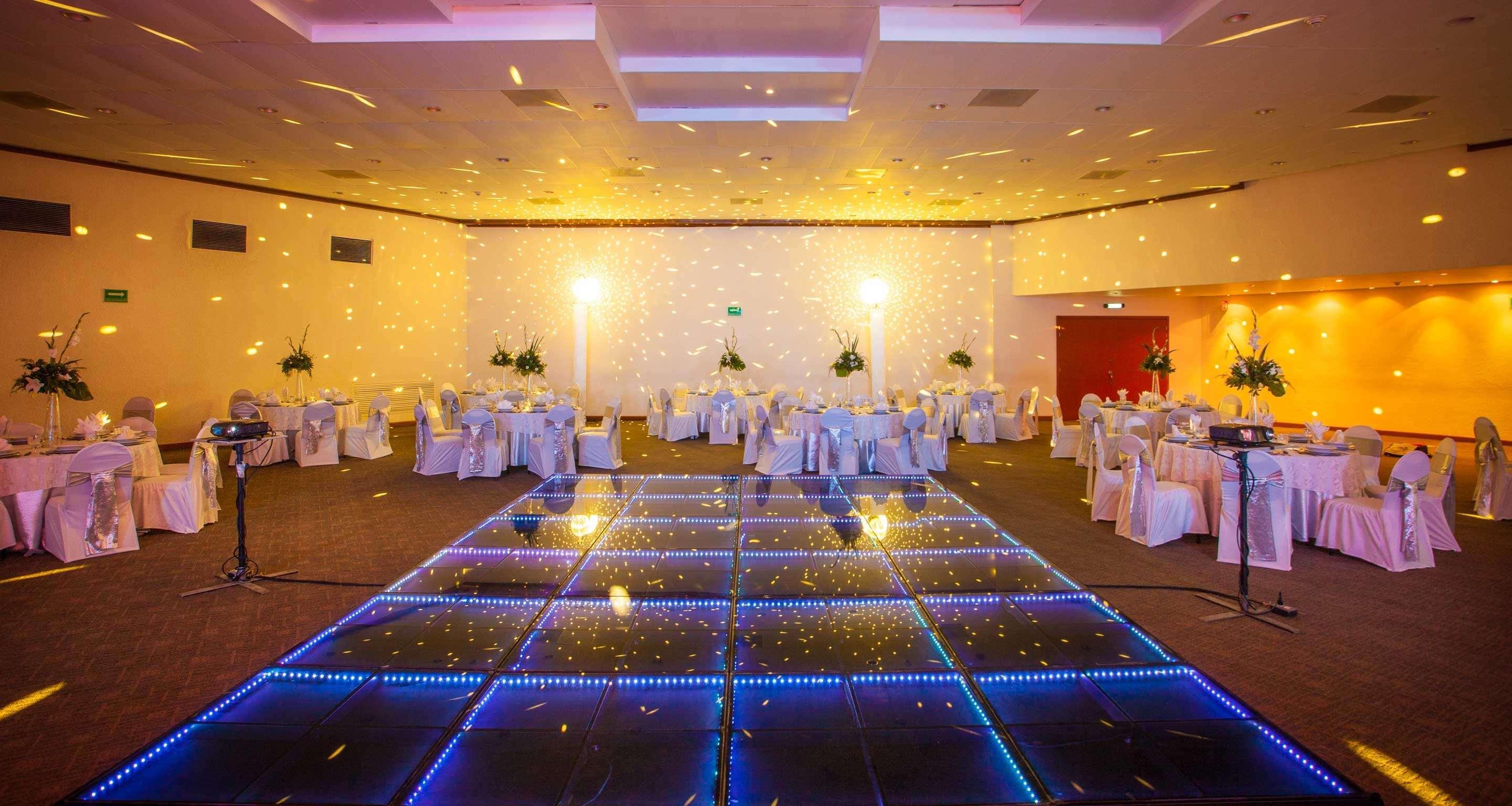 Grand Cantalagua Hotel Morelia, BW Signature Collection Eksteriør bilde The ballroom at the Crowne Plaza Hotel, Dublin Airport